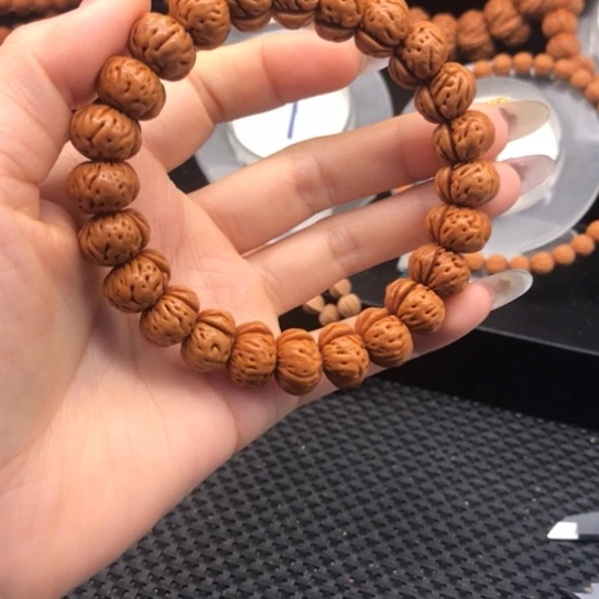 桃核吊坠影*极品蟠桃