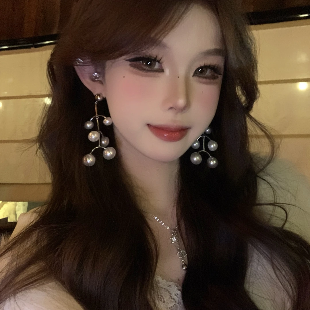 铜合金仿珍珠耳饰 轻奢复古韩系温柔气质耳环小众设计高级感耳饰