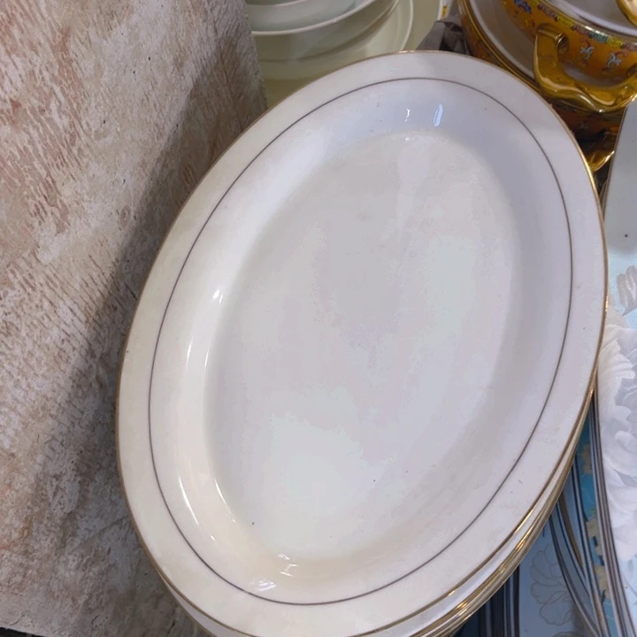 瓷片金镶玉鱼盘一个微瑕