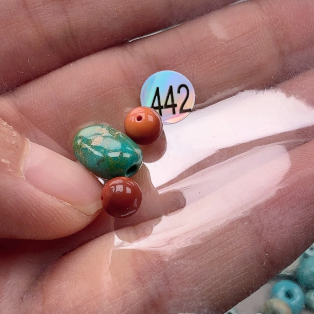 南红玛瑙未镶嵌珠宝奇石