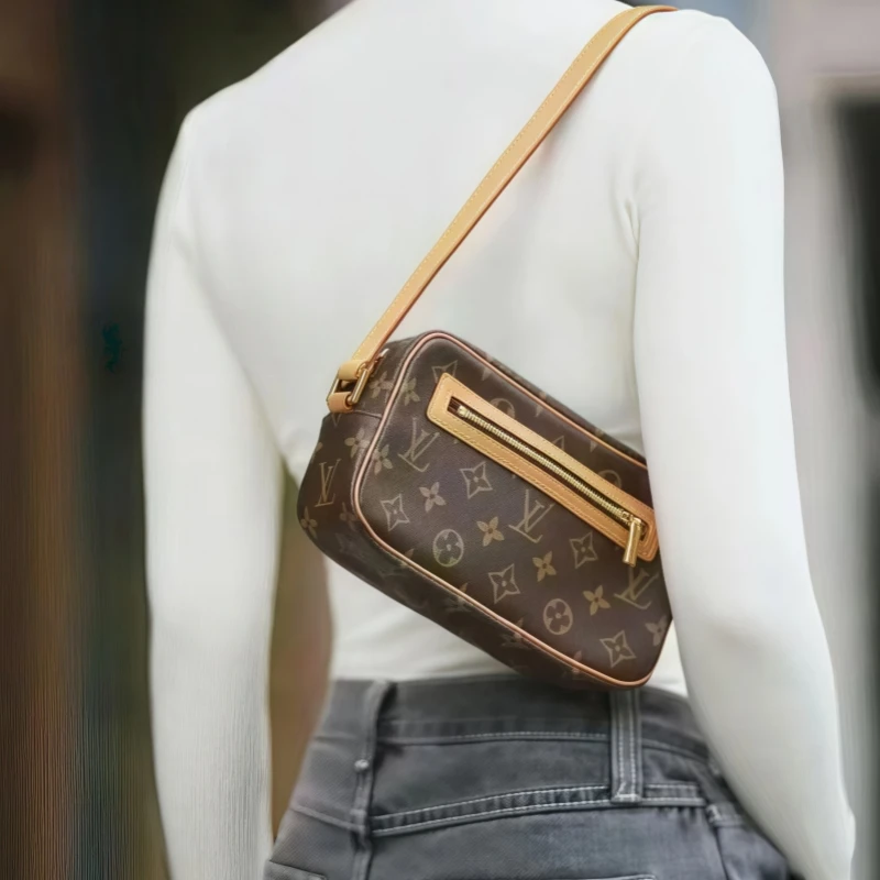 修复品LouisVuitton/路易威登【李李专属】中古开口笑小号单肩款