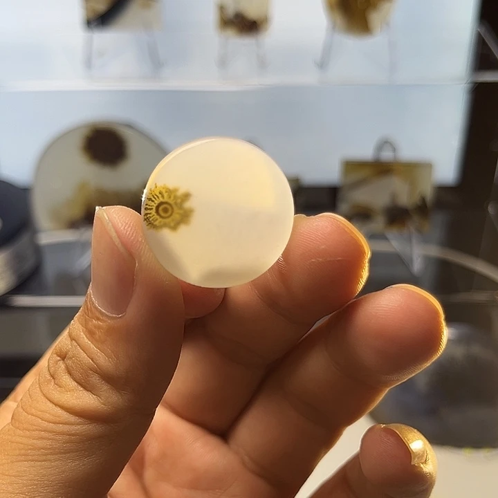 顽***森未镶嵌吊坠(不含链)玛瑙/玉髓