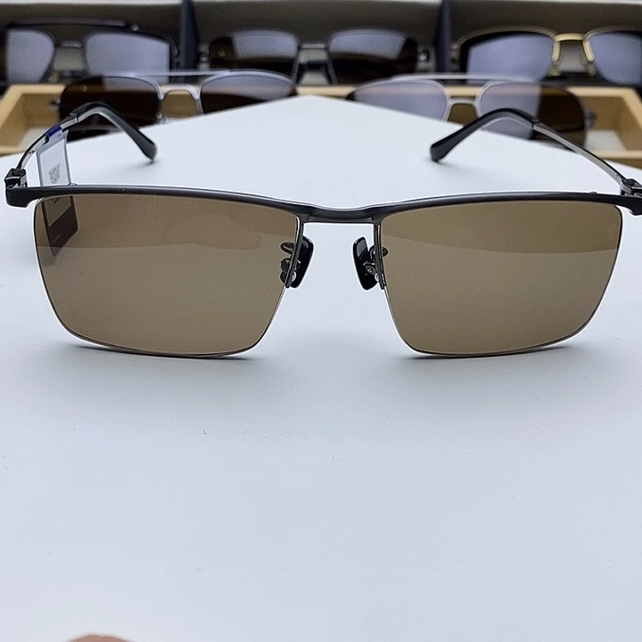 勇***尔未镶嵌眼镜水晶天然水晶眼镜