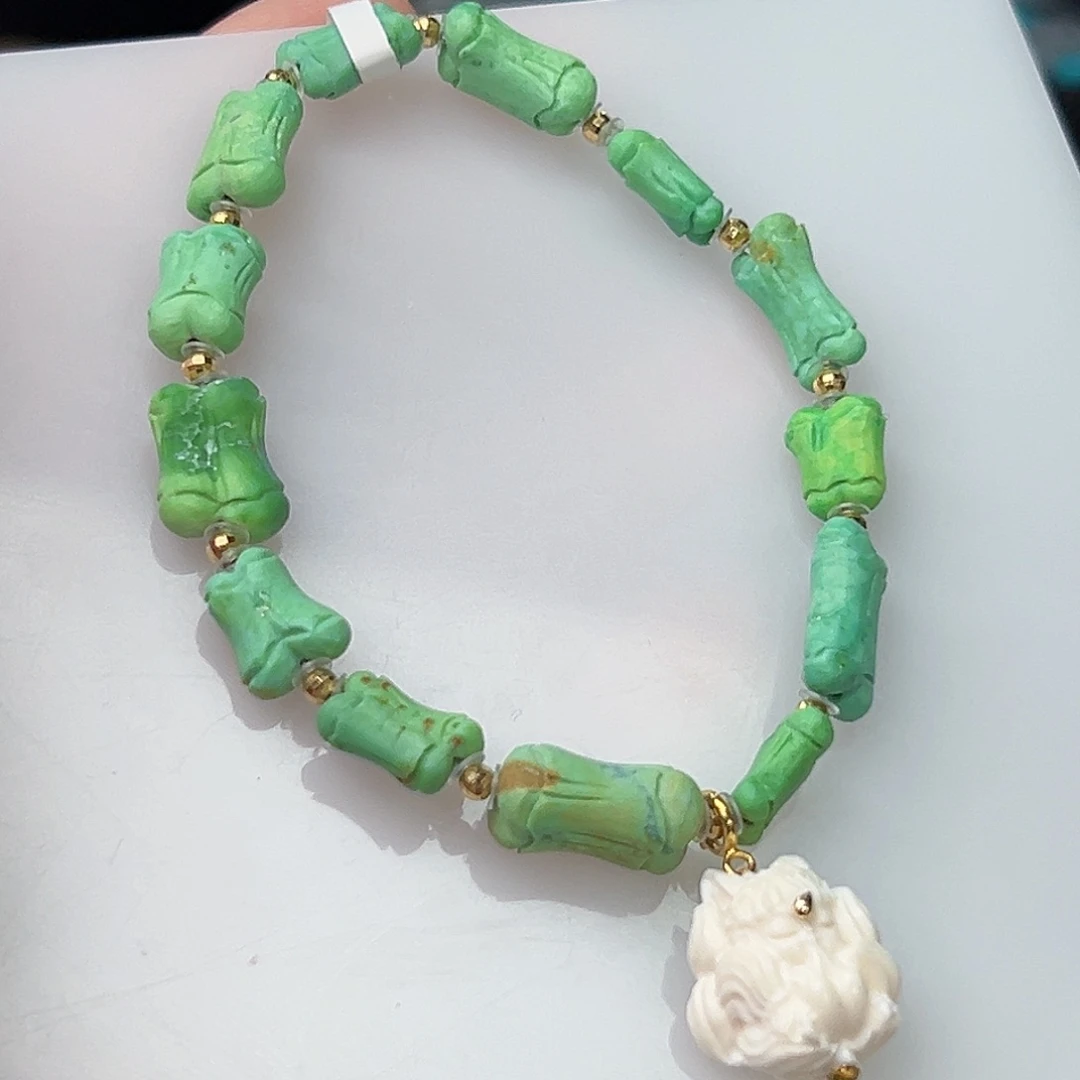 绿松石珠宝奇石18K金镶嵌