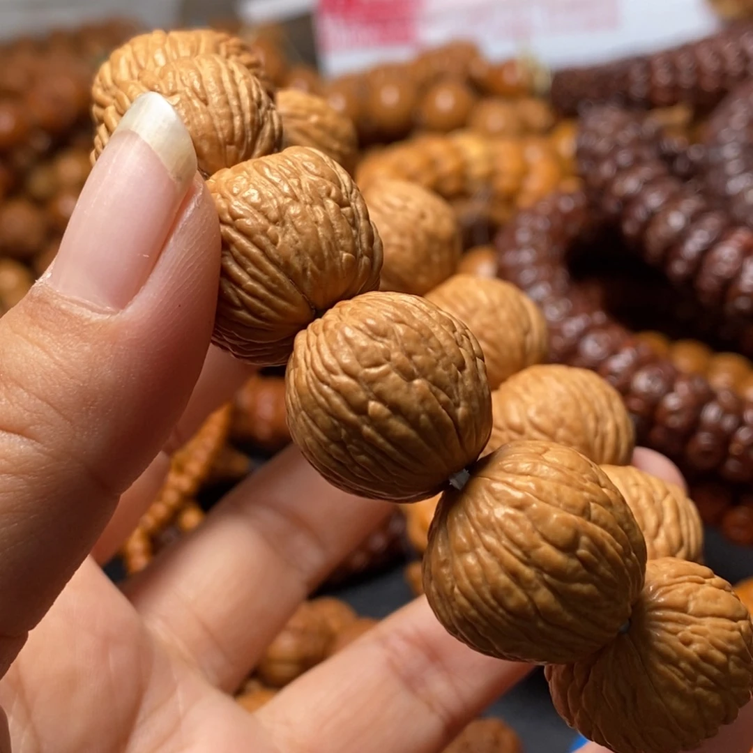 猴头核桃手串阿*猴头