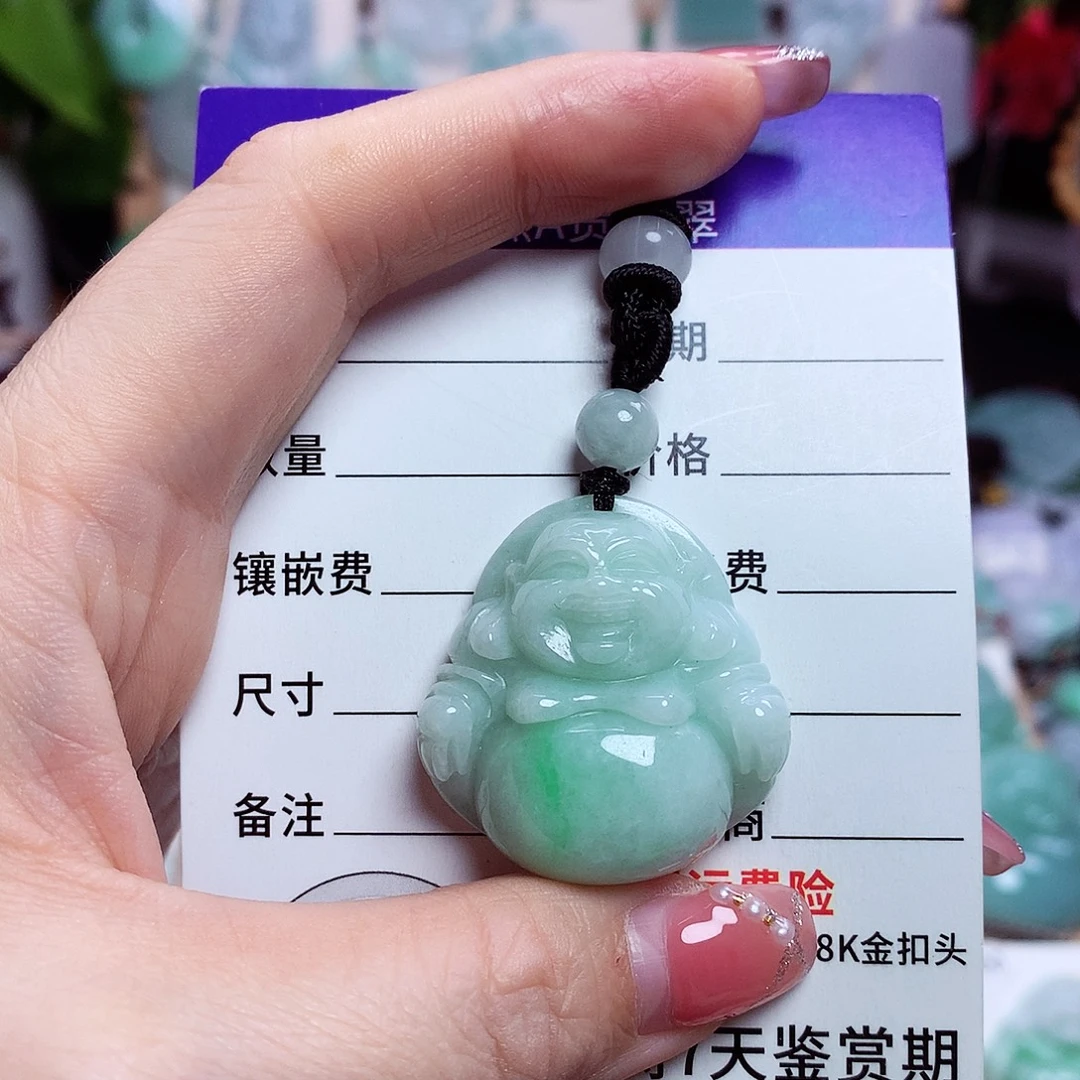 翡翠未镶嵌颈饰佛公26