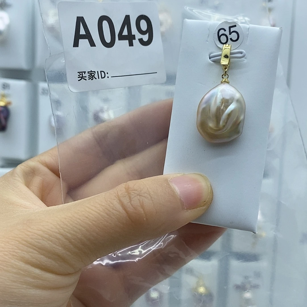 淡水珍珠颈饰钛钢