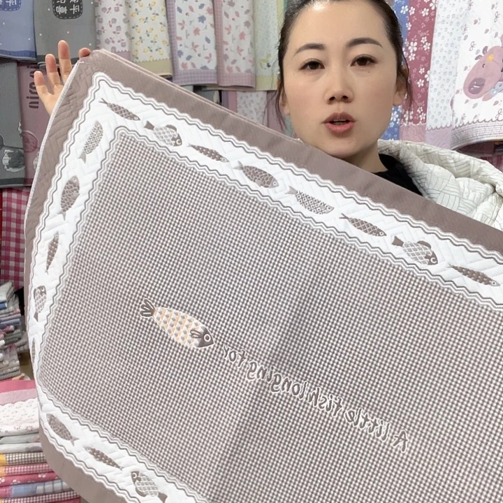 棉特价促销咖色小鱼纯棉