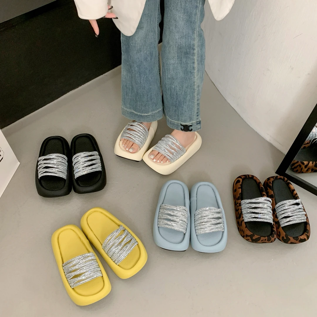 欧洲站明星款水钻厚底拖鞋女2025夏新款增高外穿百搭踩屎感凉拖鞋