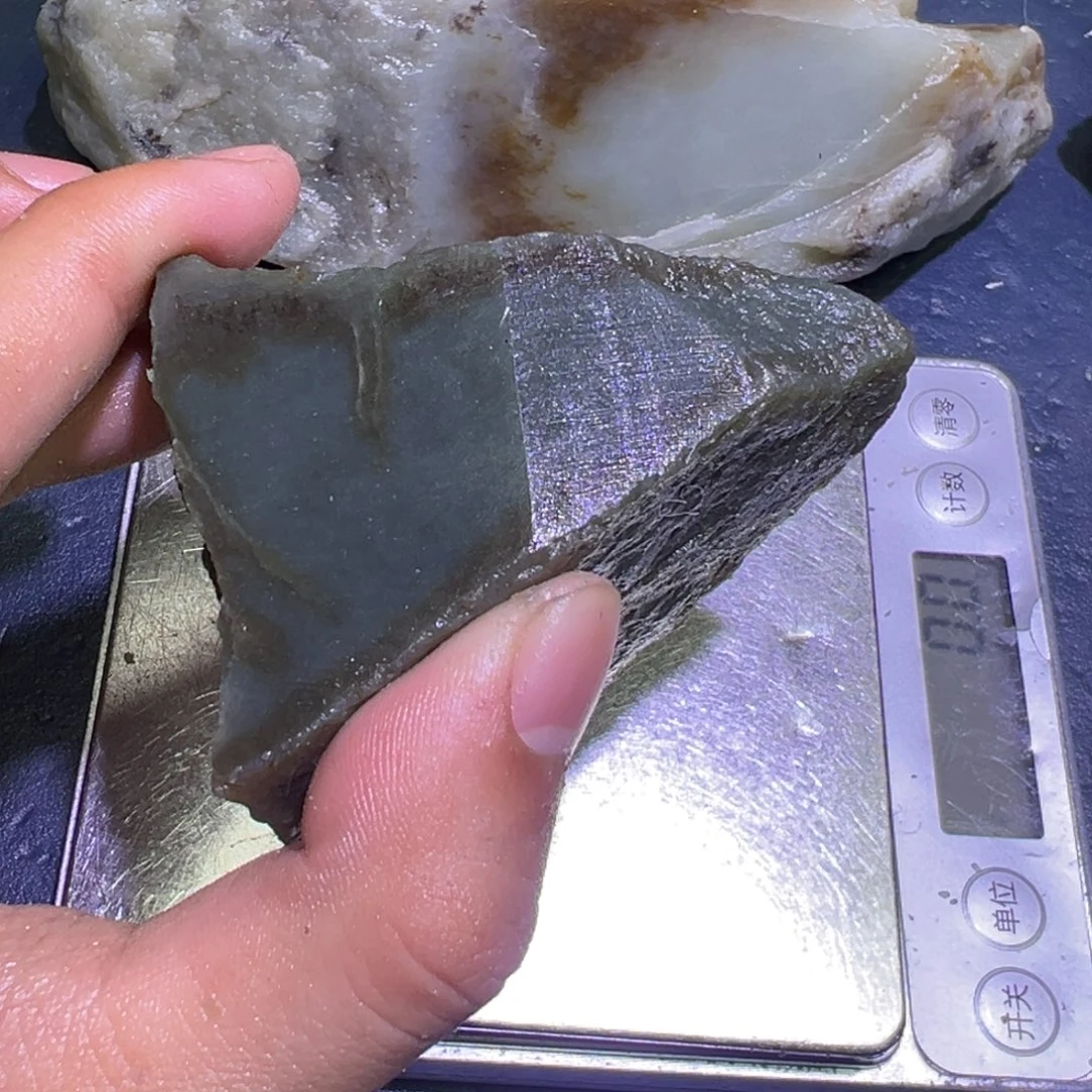和田玉（糖玉）未镶嵌珠宝半成品