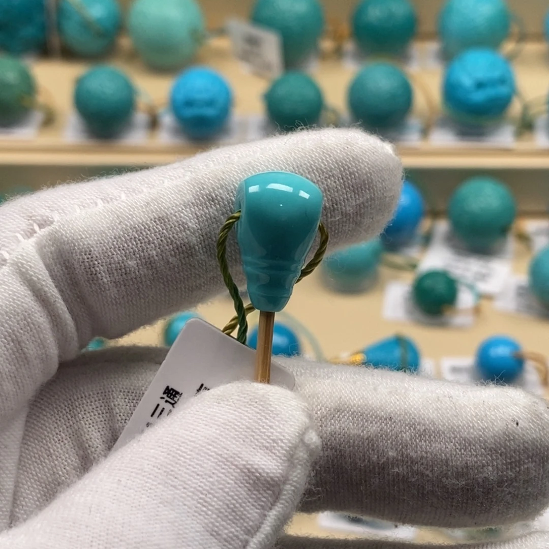 绿松石未镶嵌精品高瓷绿松石哦