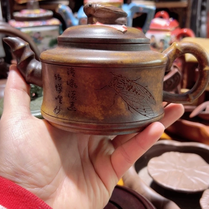 紫砂茶壶紫砂壶收藏起来了