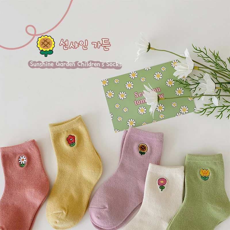 【福利】春秋季梦幻少女刺绣短袜棉可爱小熊女童袜子