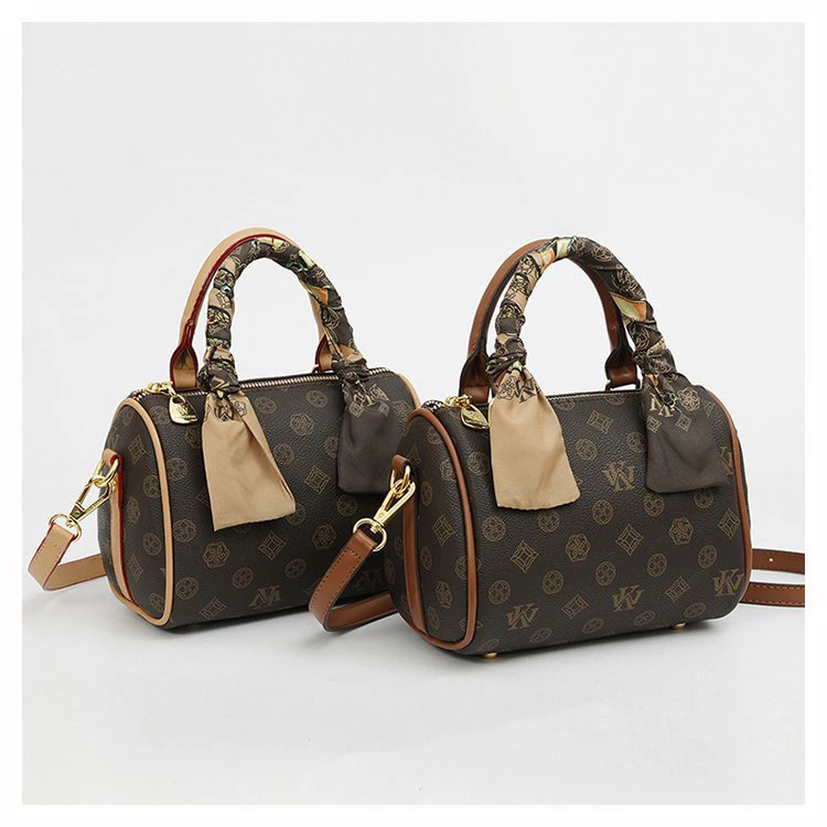 大容量印花枕头轻便感觉休闲单肩斜挎包经典轻奢气质斜跨包百搭女