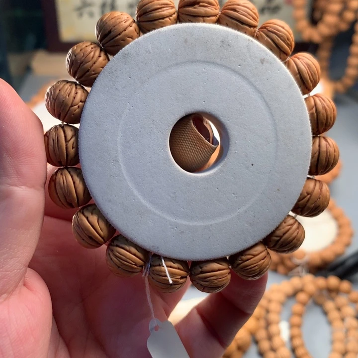 桃核吊坠1.2正圆小桃核盘锦