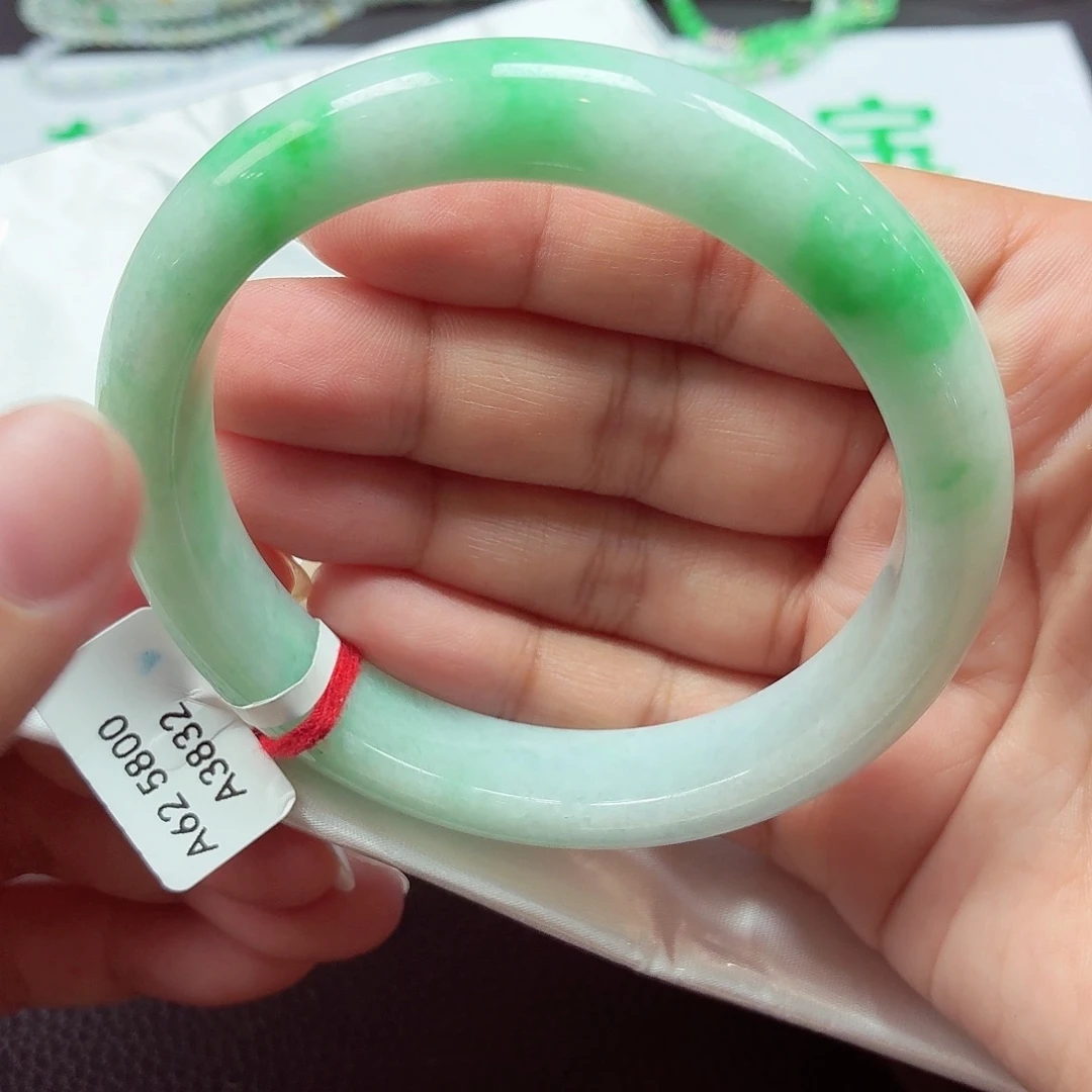 翡翠未镶嵌手镯天然缅甸A货翡翠