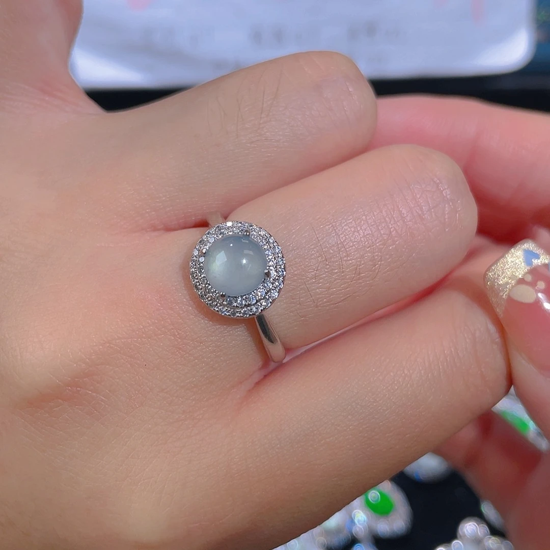 未镶嵌戒指翡翠戒指