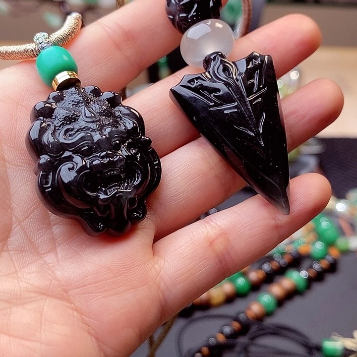 离***幻石英质玉未镶嵌挂件