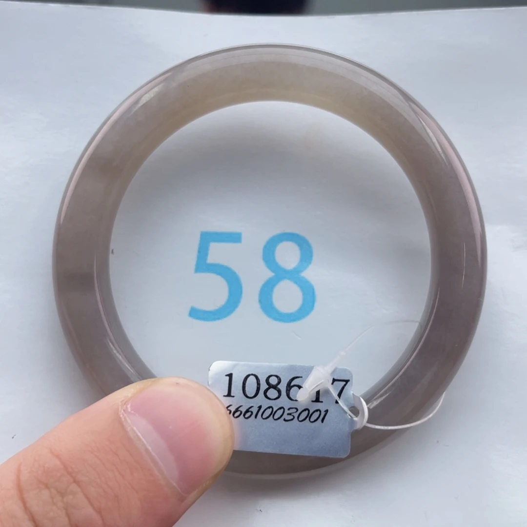 和田玉手镯未镶嵌鱼*