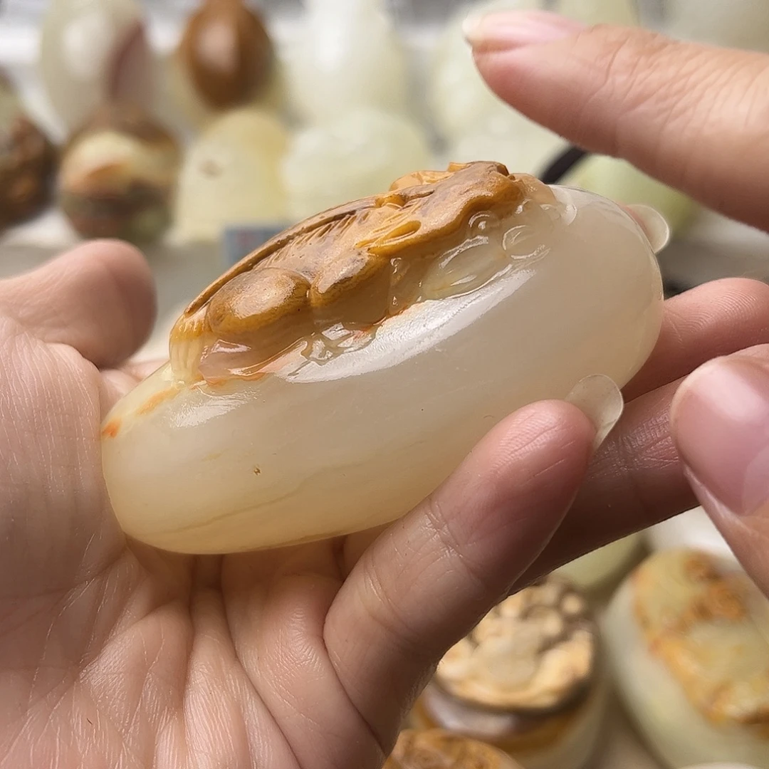 石材方解石不退换貔貅