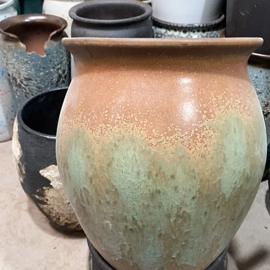紫砂花盆口24高度30油画