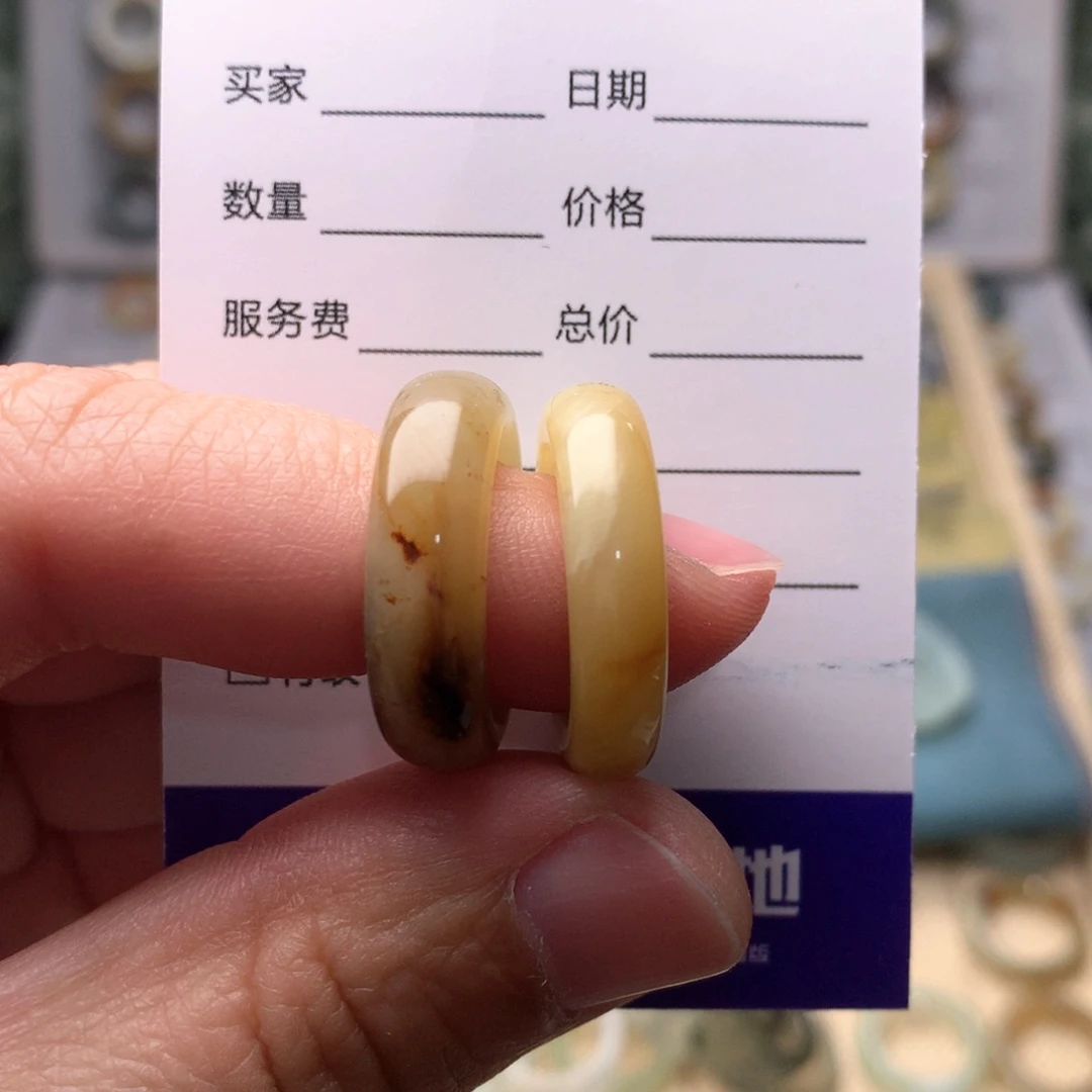 蛇纹石玉戒指未镶嵌世****醺内径17.2