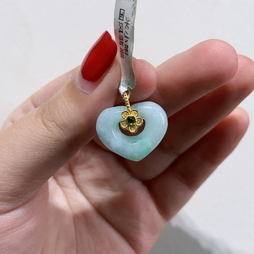 【闪购商品】颈饰未镶嵌翡翠