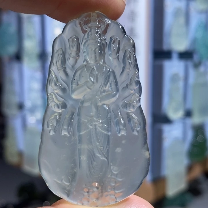 岫玉未镶嵌颈饰吊坠