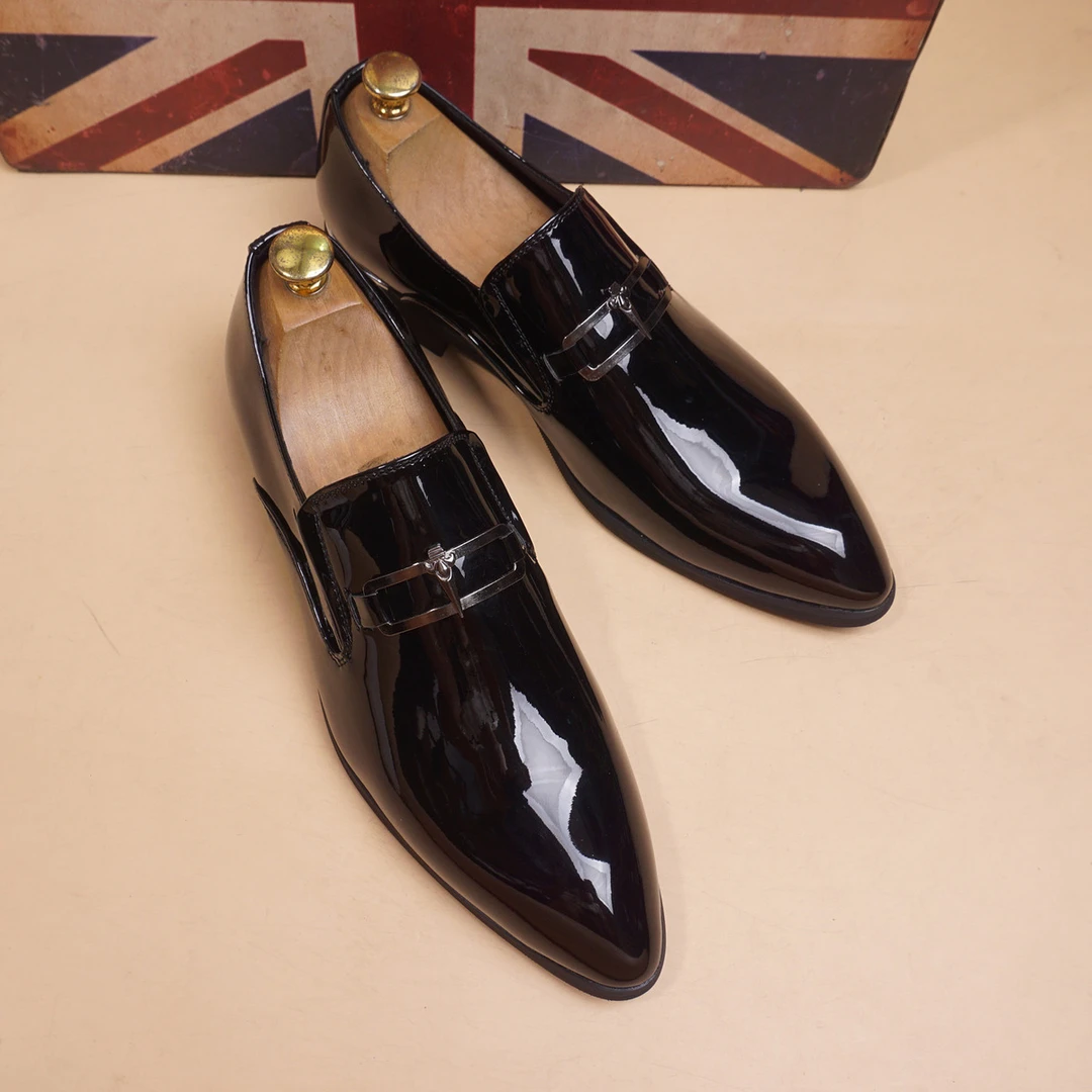 DMXUXM『设计风』轻松搭配~匠心制作~新款漆皮商务内增高休闲皮鞋男