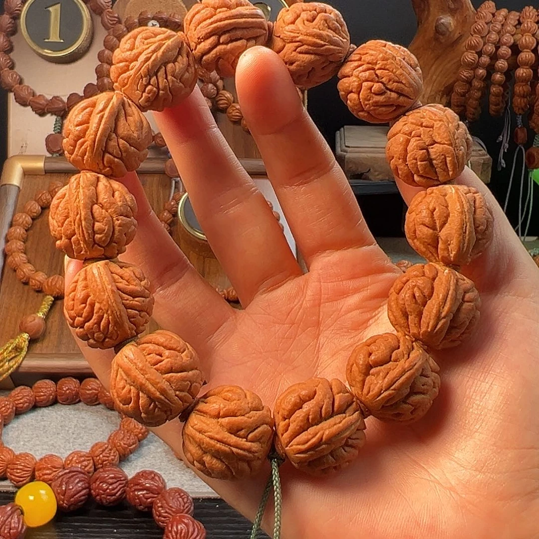 吊坠桃核23霸王龙元宝