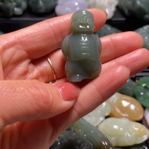 未镶嵌和田玉（糖玉）珠宝奇石