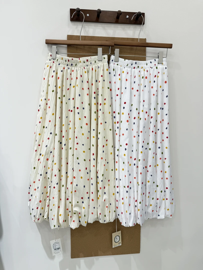 夏季波点彩虹百搭半身裙