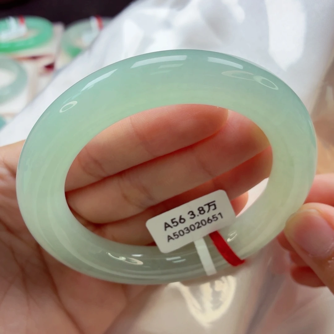 翡翠未镶嵌手镯53号甜绿晴水圆条99