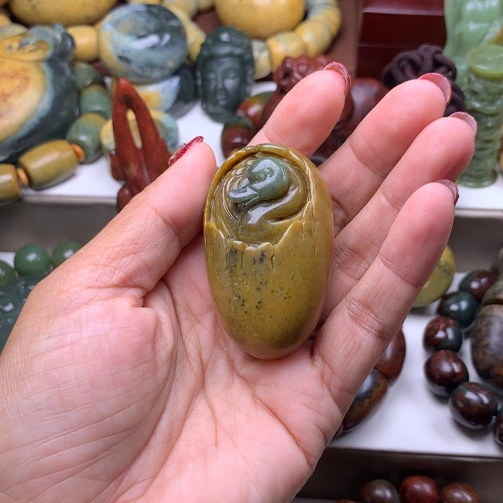 岫岩河磨玉（透闪石质玉）把件未镶嵌幸*