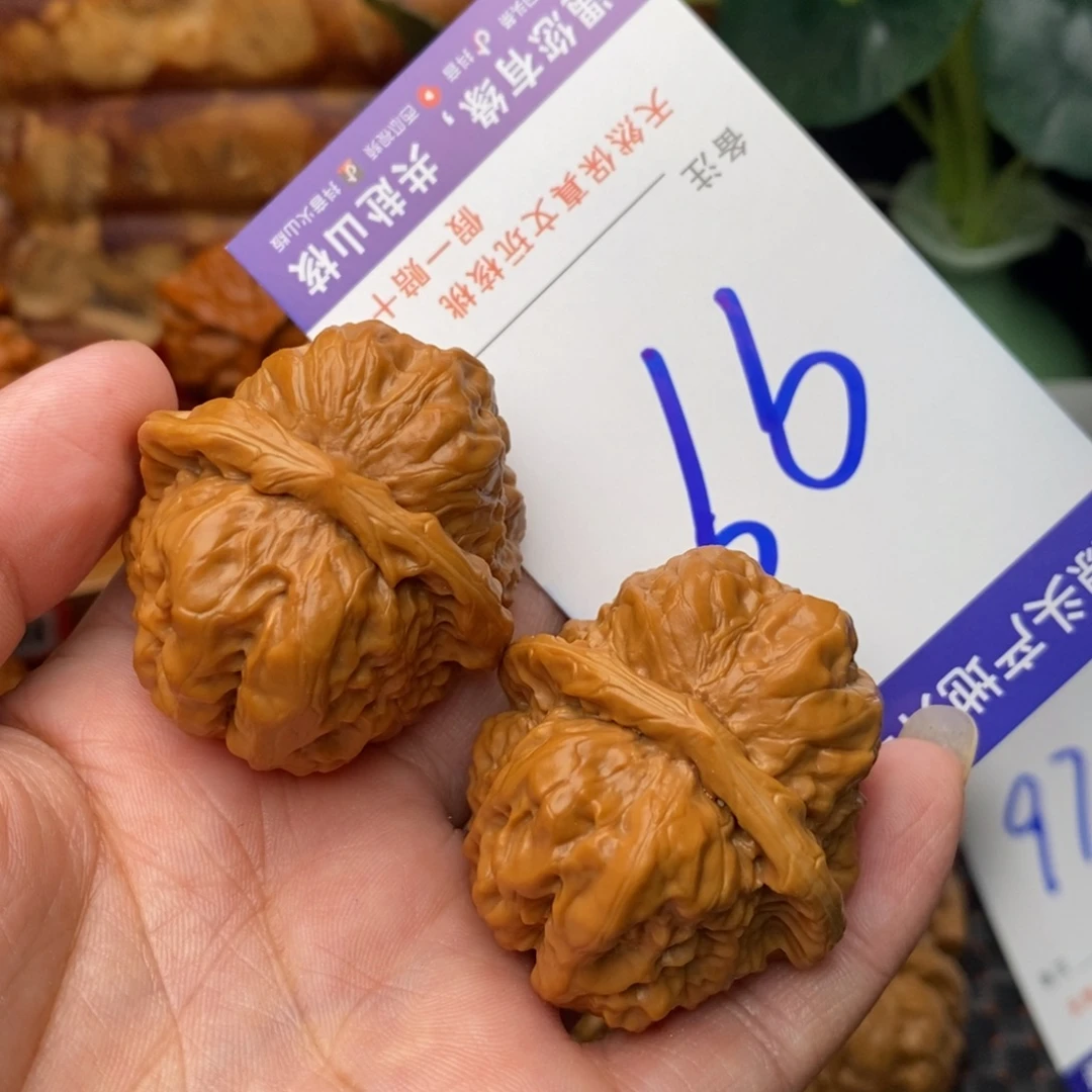 文玩核桃把件核桃