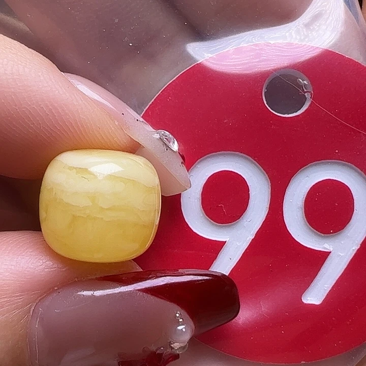 蜜蜡未镶嵌珠宝奇石于***311mm老型