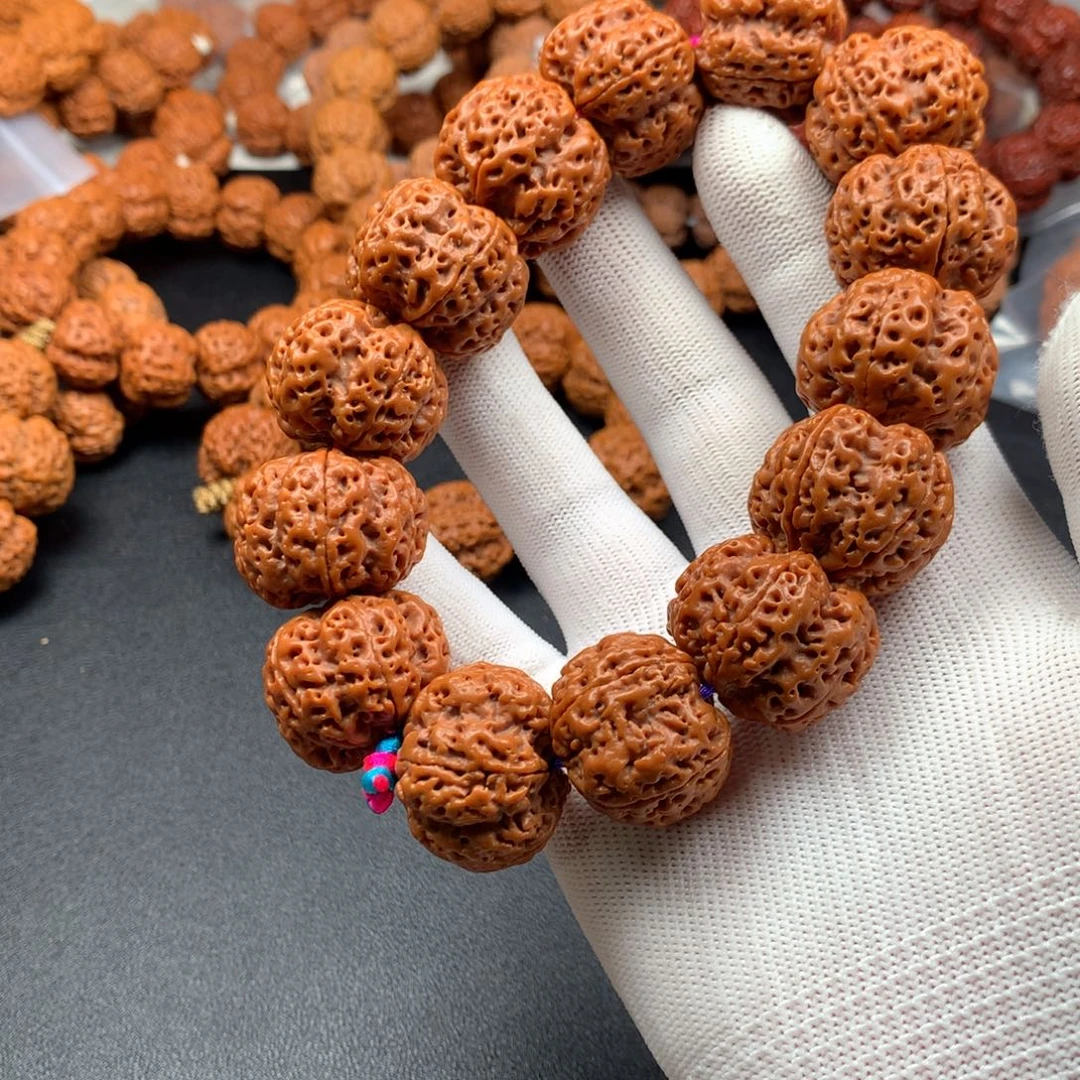 卖****手串金刚菩提27+安娜飞碟粗筋梅花