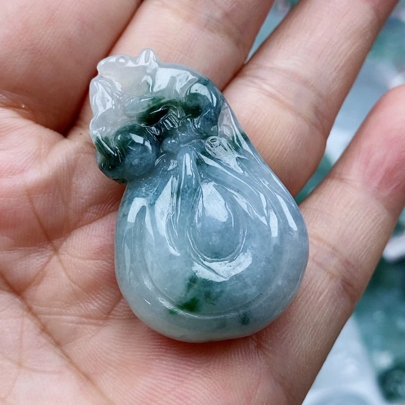 【闪购商品】翡翠未镶嵌颈饰天然缅甸A货翡翠钱袋子
