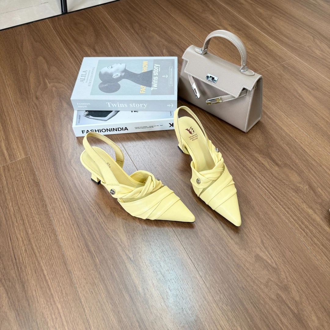 范戈希跟高6CM羊皮尖头气质时尚欧若风百搭时装浅口凉鞋女买1赠3