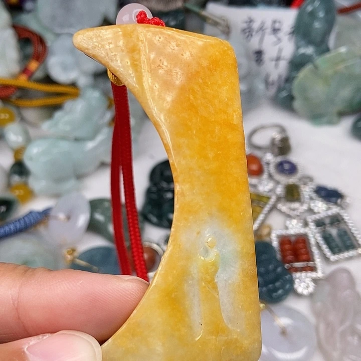 颈饰未镶嵌翡翠翡翠