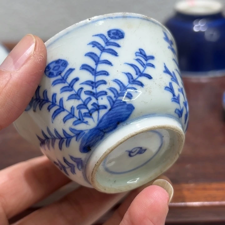 孟***育陶摆件精美的陶瓷摆件……