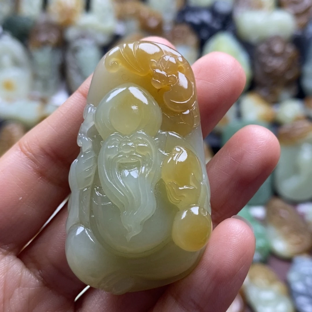 吊坠(不含链)未镶嵌和田玉（糖玉）