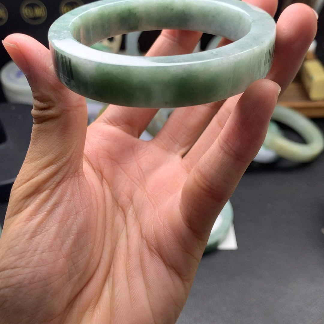 定制翡翠天然翡翠手镯未镶嵌