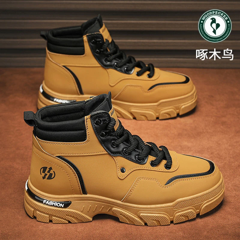 啄木鸟马丁靴男秋新款英伦风复古工装大黄靴男士高帮户外防水皮靴