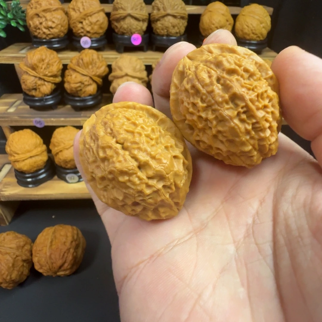 把件文玩核桃13绣花鞋42