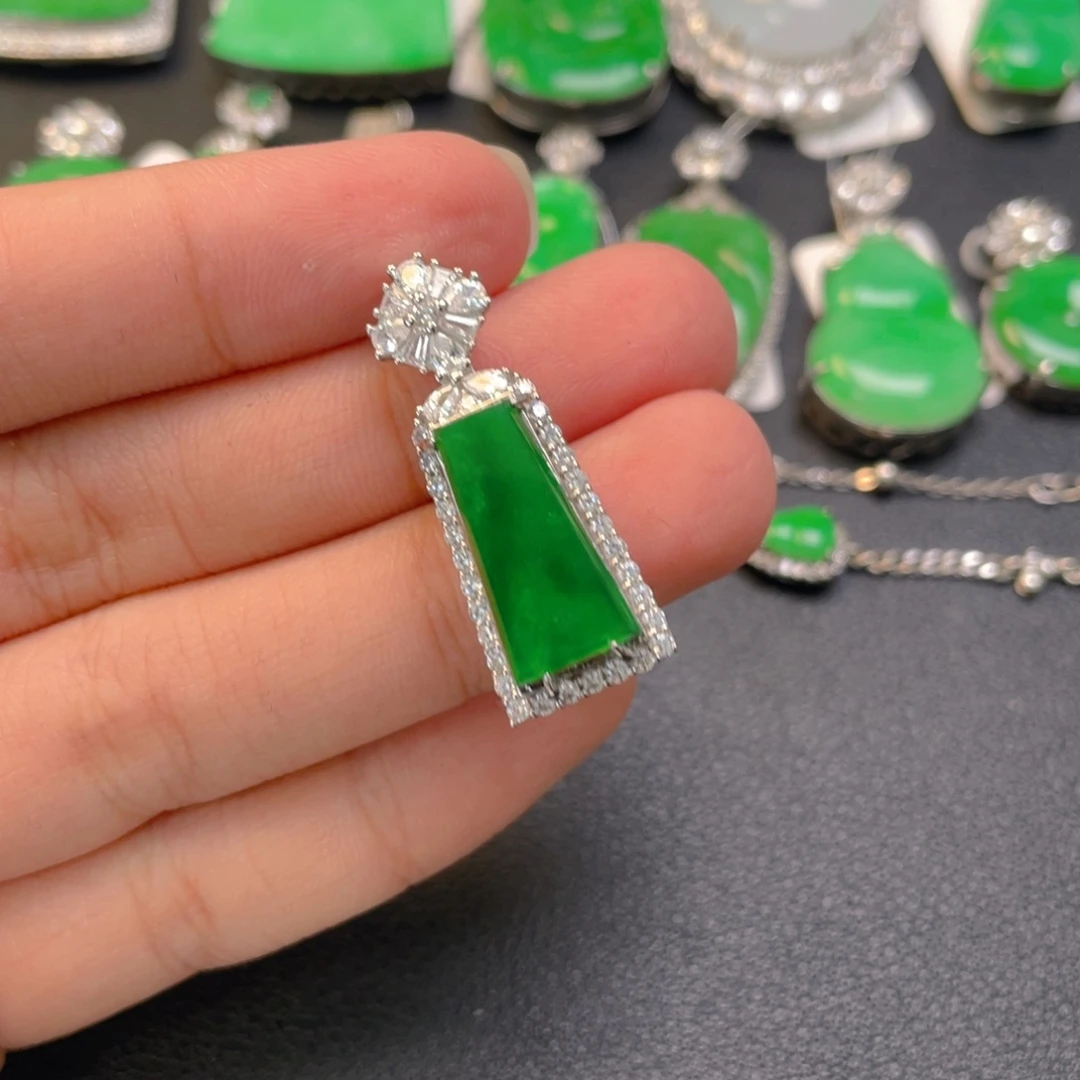 翡翠银S925镶嵌吊坠(不含链)