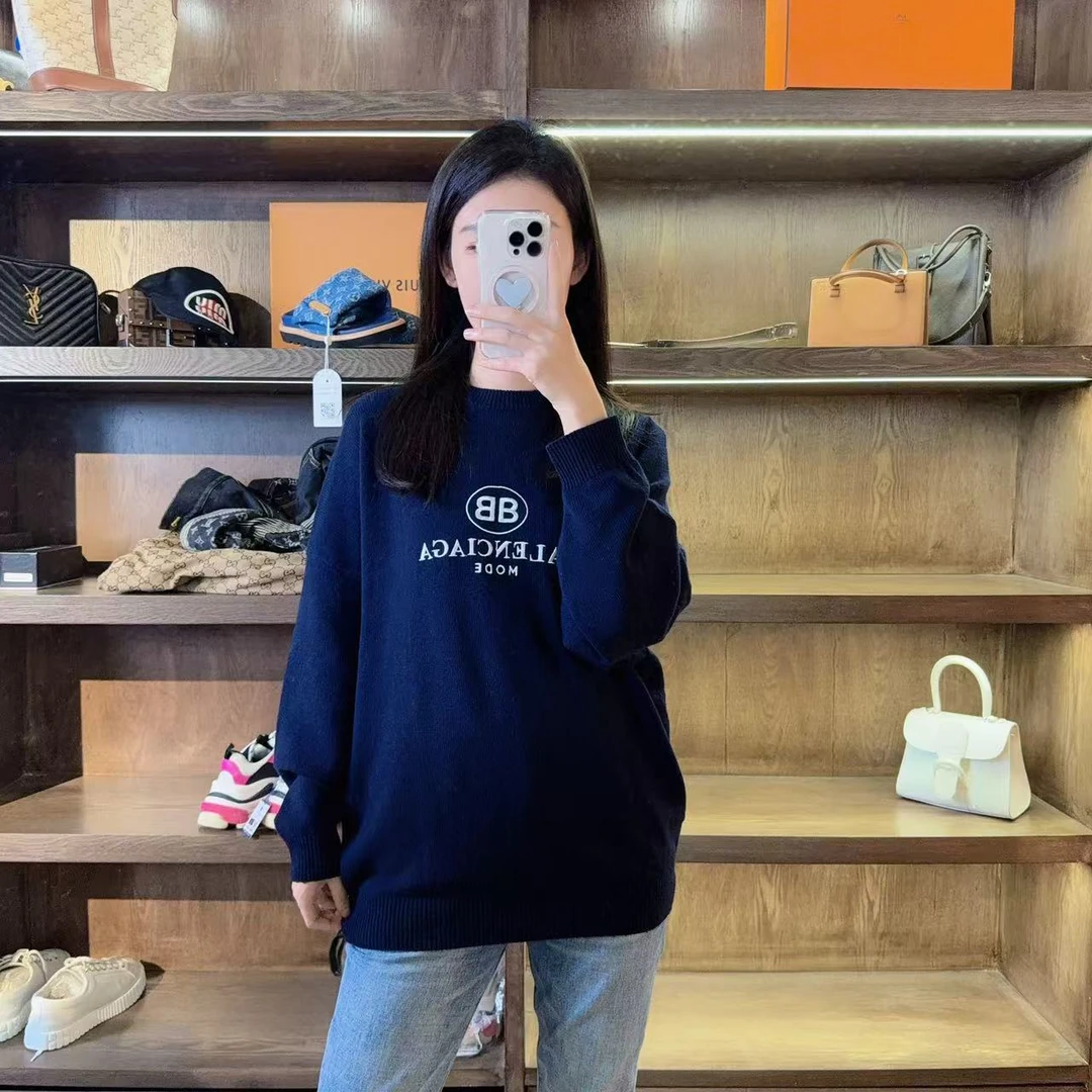 95新 Balenciaga/巴黎世家 麦殿/毛衣34码藏蓝色/250730LXXJY06