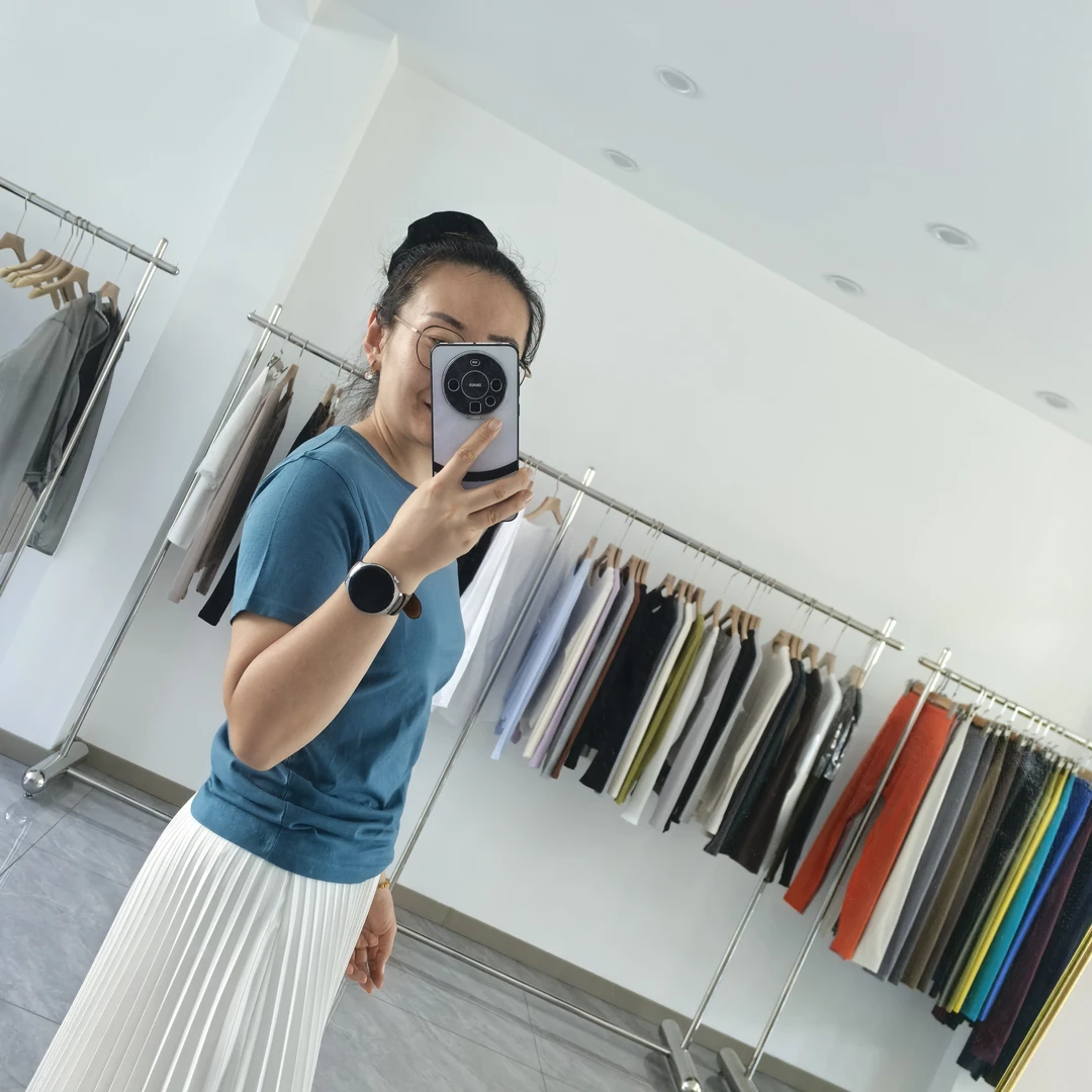 女士新款短裤T恤NNN