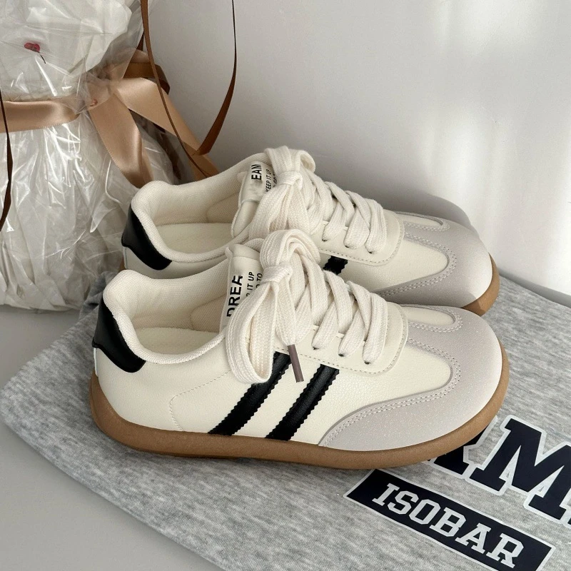 网红休闲女鞋韩版时尚阿甘鞋学生百搭单鞋小白鞋2025新款潮流板鞋