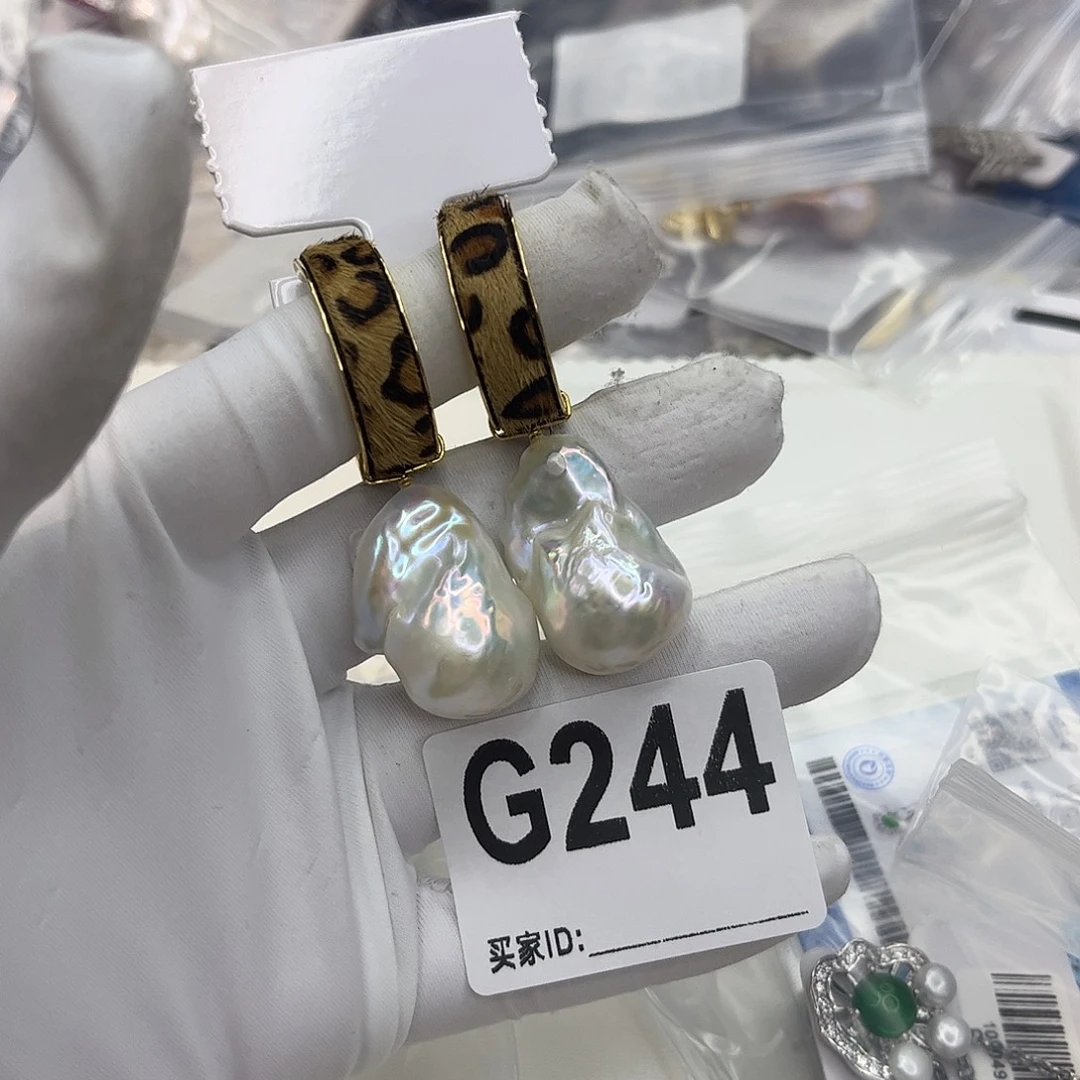 耳饰合金淡水珍珠